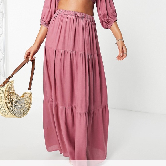 Set Midi Skirt + Crop Top with balloon sleeves - Picture 2 of 3